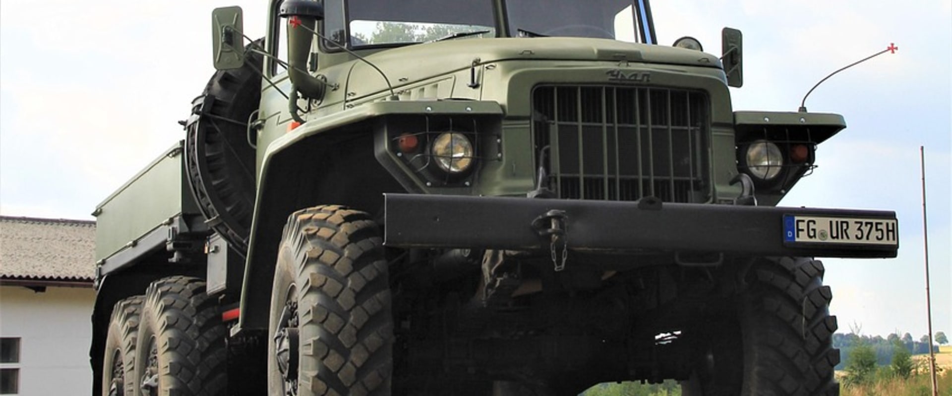 Discover Military Trucks in Eugene with Top Dealer Title Services